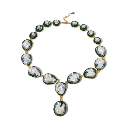 Natural Baroque Pearl Inlaid Zircon Green Necklace Korean Style Women Luxury Jewelry Fashion Ladies and Girls Gift GN0701